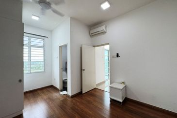 Nusa Heights (Nusa Puncak)