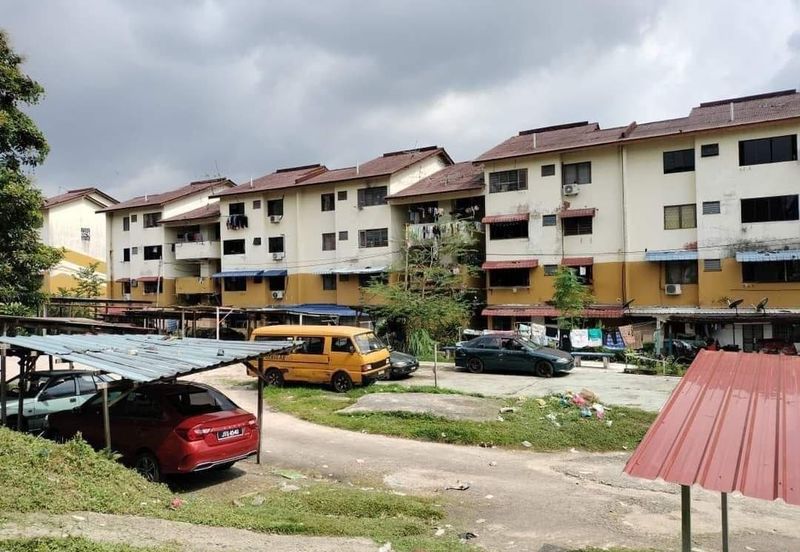 Flat Bandar Selesa Jaya @ Jalan Silat Lincah