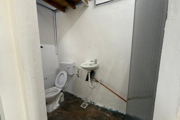 Taman Pulai Utama Flat