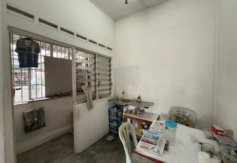 Taman Pulai Utama Flat