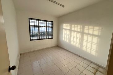 Villa Krystal, Bandar Selesa Jaya