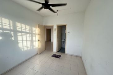 Villa Krystal, Bandar Selesa Jaya