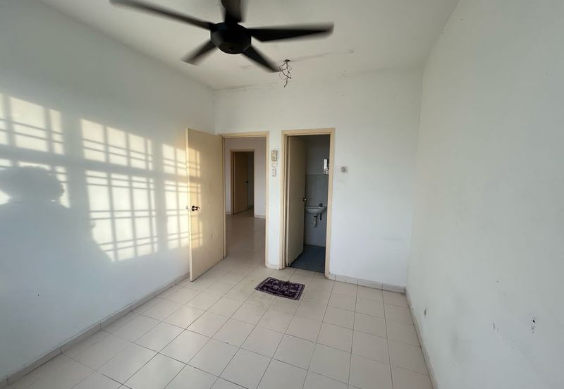 Villa Krystal, Bandar Selesa Jaya