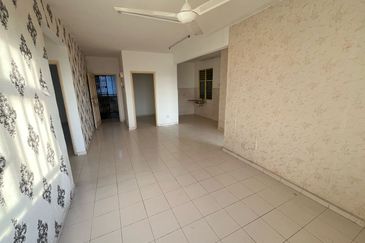 Villa Krystal, Bandar Selesa Jaya