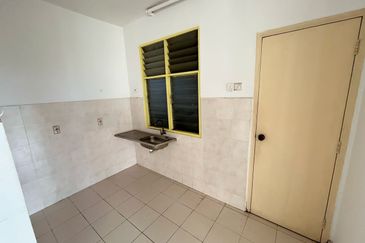 Villa Krystal, Bandar Selesa Jaya