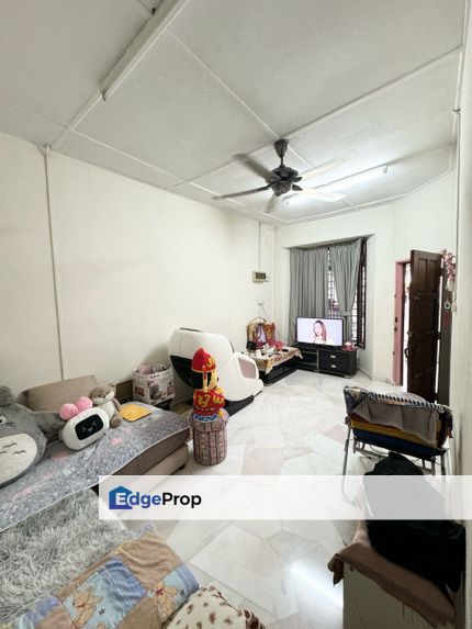 Taman Universiti Single Storey Terrace House for Sale , Johor, Skudai