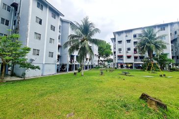 Taman Melawati Flat