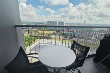 Sky Peak Residences