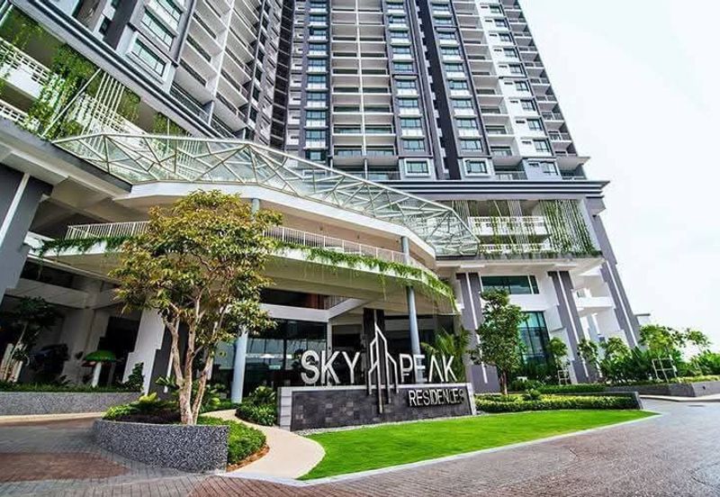 Sky Peak Residences