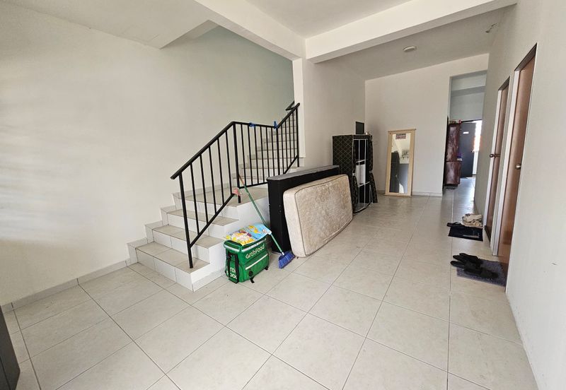 Taman Pulai Mutiara Double Storey Semi Detached House for Sale 