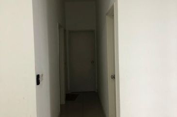 Dedaun Hijau (Greenfield Regency)