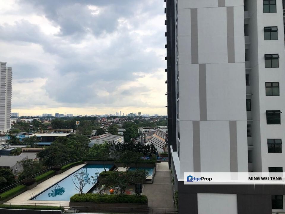 Greenfield Regency Service Apartment 3 Bedrooms 2 Bathrooms for Sale , Johor, Tampoi