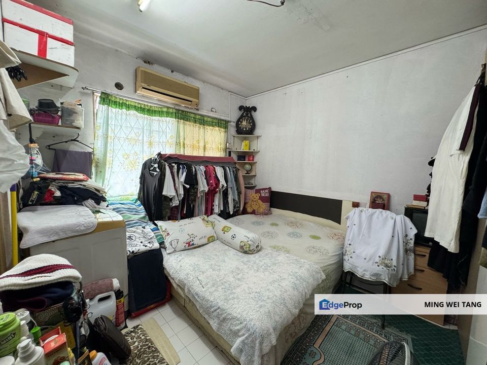 Taman Cempaka Medium Cost Flat for Sale, Johor, Johor Bahru