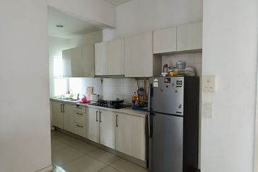 Dedaun Hijau (Greenfield Regency)