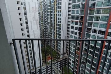 Dedaun Hijau (Greenfield Regency)