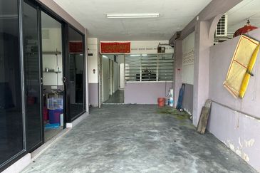 Taman Sri Pekan Nanas