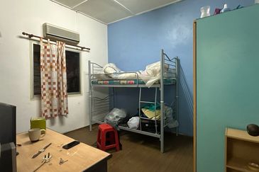 Taman Sri Pekan Nanas