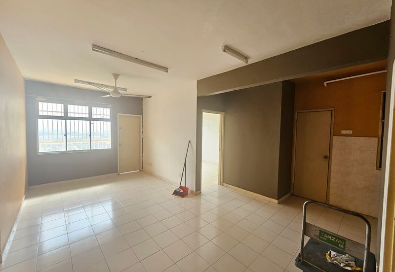 Villa Krystal, Bandar Selesa Jaya