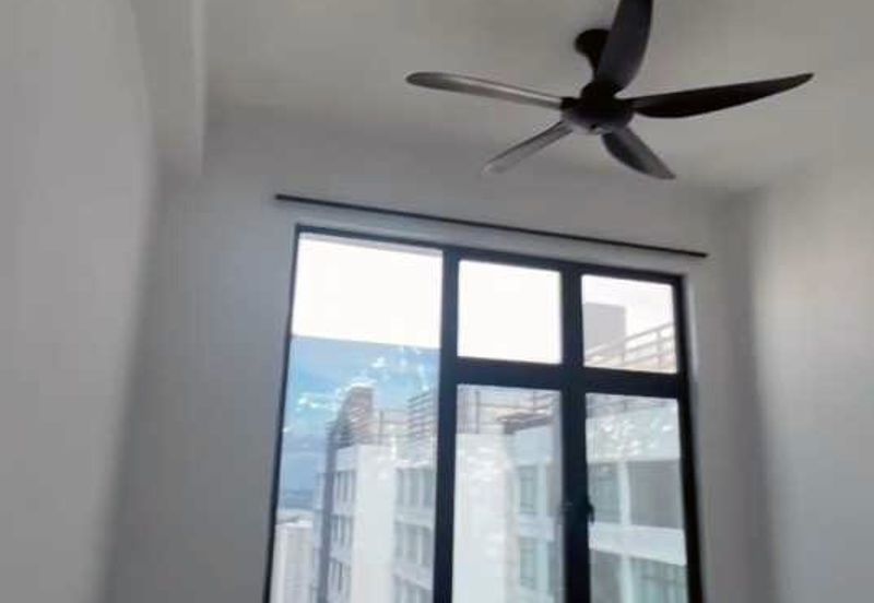 D'Summit Residences @ Kempas Utama