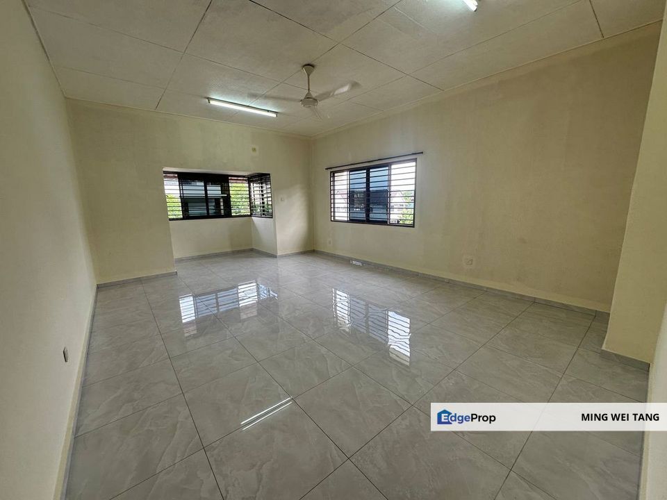 Taman Skudai Double Storey Bungalow for Rent, Johor, Skudai