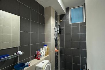 D Rich Executive Suites