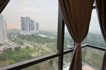 Grand Medini