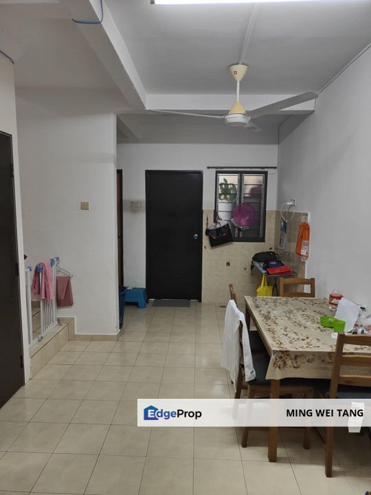 Tmn Nusantara Gelang Patah Near Tuas Renovated 4 Rooms, Johor, Gelang Patah