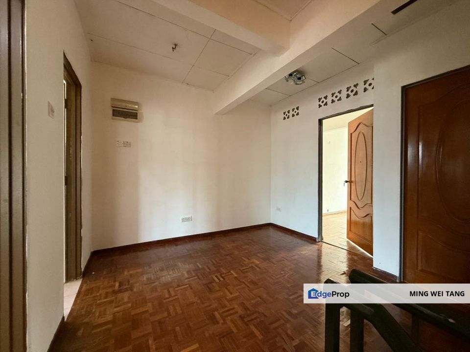 Nusantara Fully Renovated Can Sell to Non Bumi, Johor, Gelang Patah