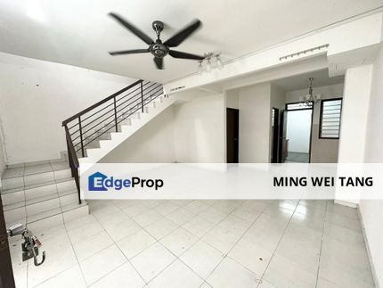 Nusantara Endlot Extra Land Good Renovated Condition House , Johor, Gelang Patah