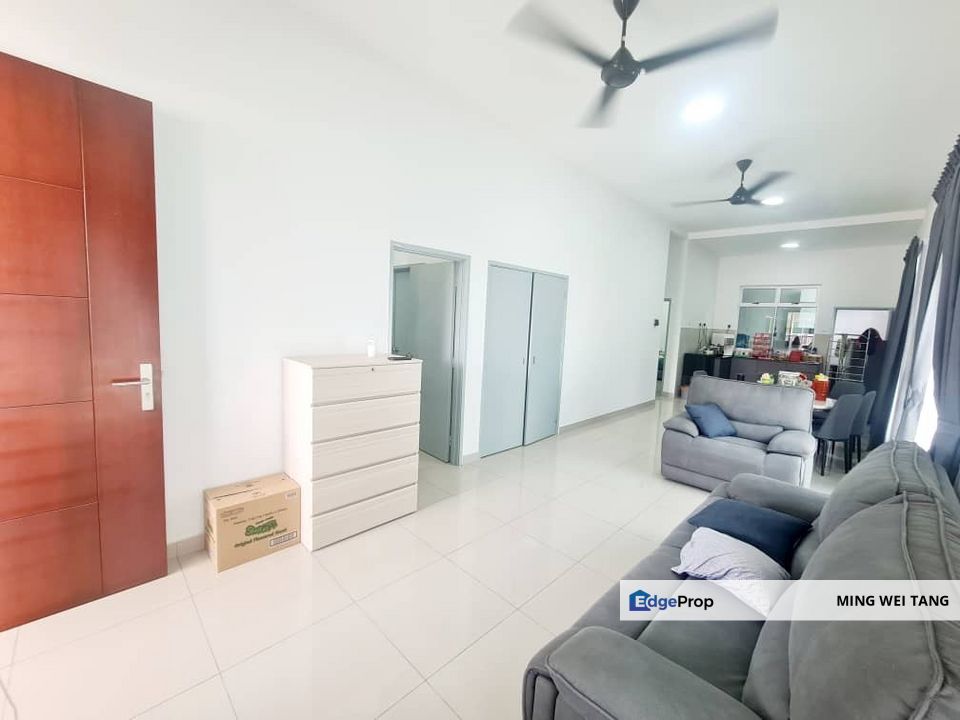 Amber Hills LIMITED Cluster Renovation in Market , Johor, Kangkar Pulai