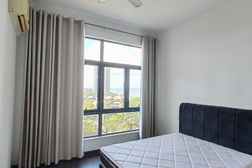 Cerulean Bay @ Forest City