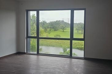 Golf & Resort Forest City, Fringe Villa