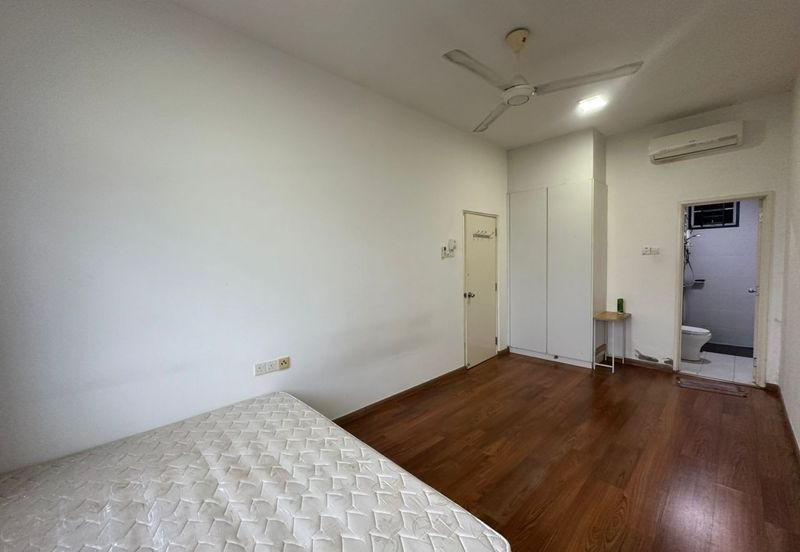 Nusa Heights (Nusa Puncak)