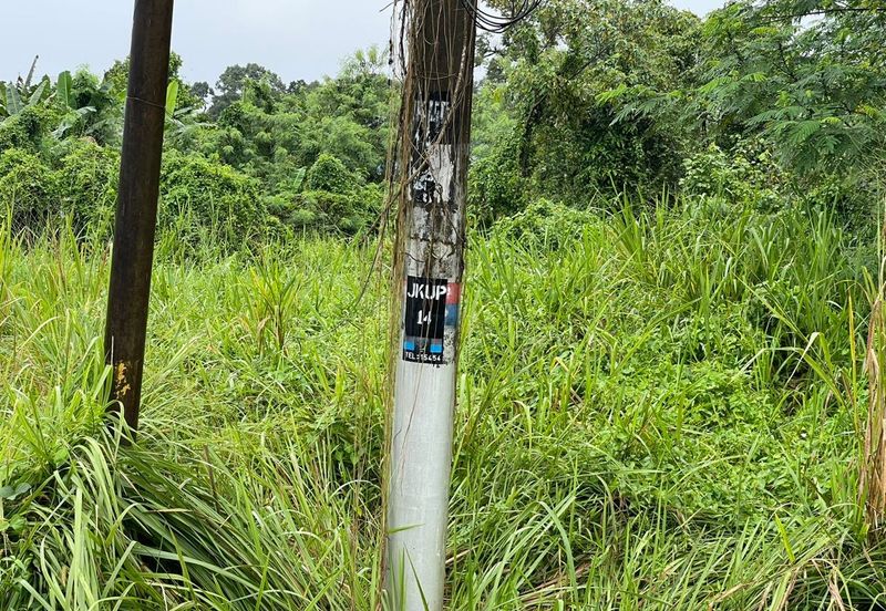 JERAM BATU PEKAN NENAS