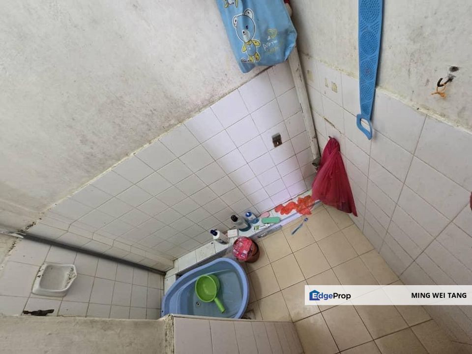 Perling Flat Low Cost 3 Bedrooms Flat, Johor, Skudai