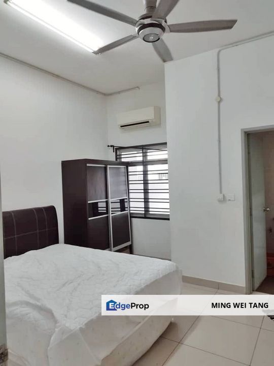 Nusa Idaman Near Bukit Indah Horizon Hills Fully 4Bedrooms, Johor, Nusajaya