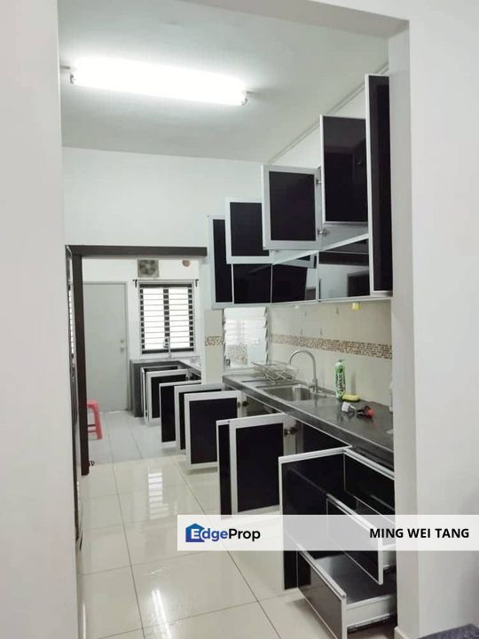 Nusa Idaman Near Bukit Indah Horizon Hills Fully 4Bedrooms, Johor, Nusajaya