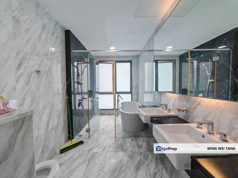 Imperia Condo Puteri Habour 2 Bedrooms Big Size Fully Furniture , Johor, 