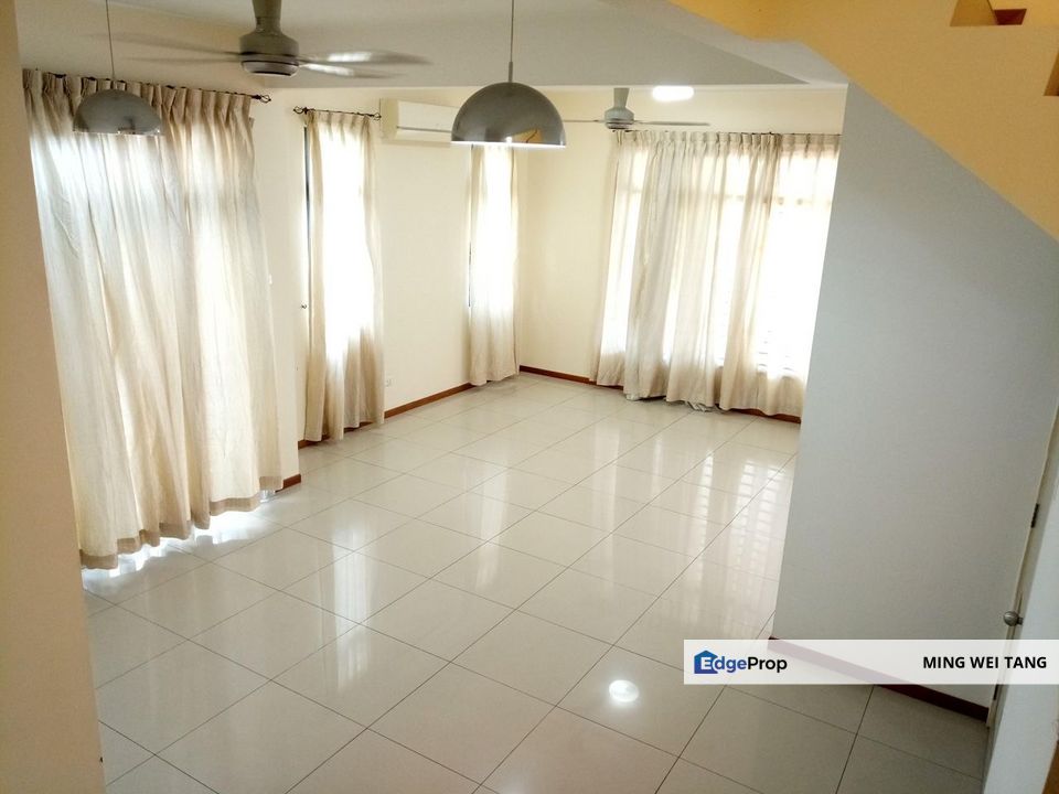 Horizon Hills Cluster Good Condition 4 Rooms, Johor, Nusajaya