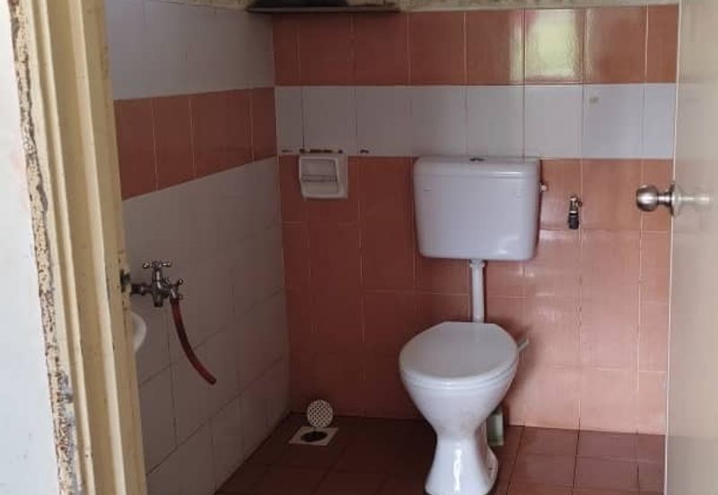 Indah Court Apartment