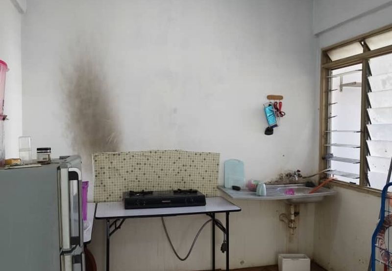 Indah Court Apartment