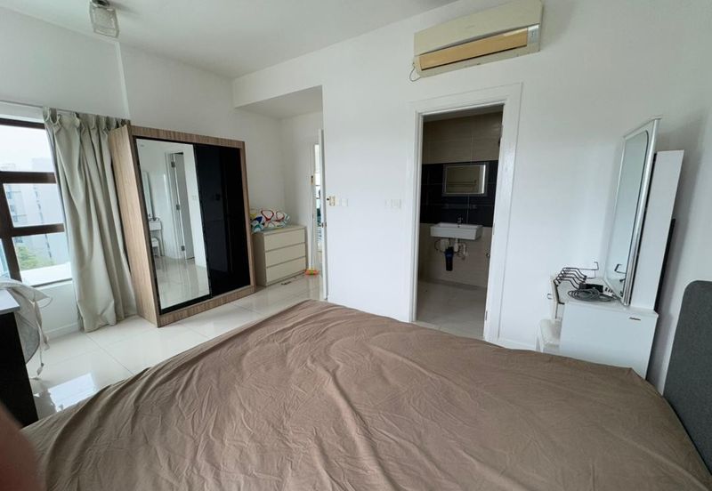 Ujana Executive Apartment