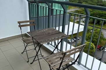 Ujana Executive Apartment