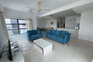 Ujana Executive Apartment