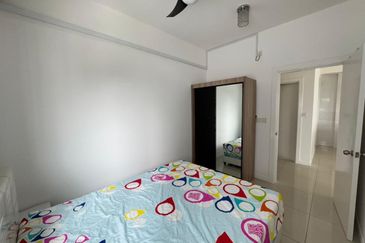 Ujana Executive Apartment