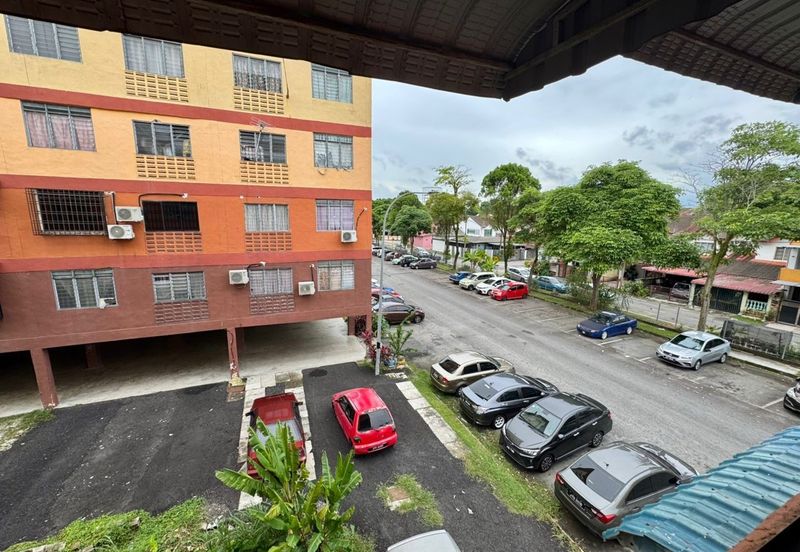 Flat Temenggong, Bandar Indahpura