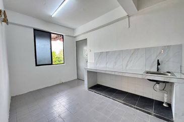 Flat Temenggong, Bandar Indahpura