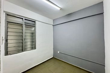 Flat Temenggong, Bandar Indahpura