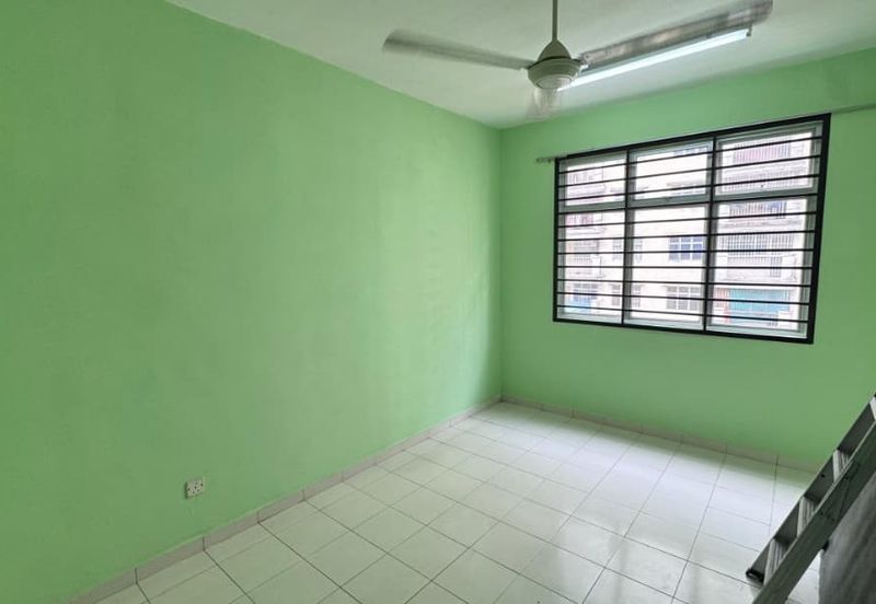 Villa Krystal, Bandar Selesa Jaya