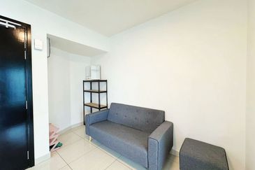 Almas Suites @ Puteri Harbour